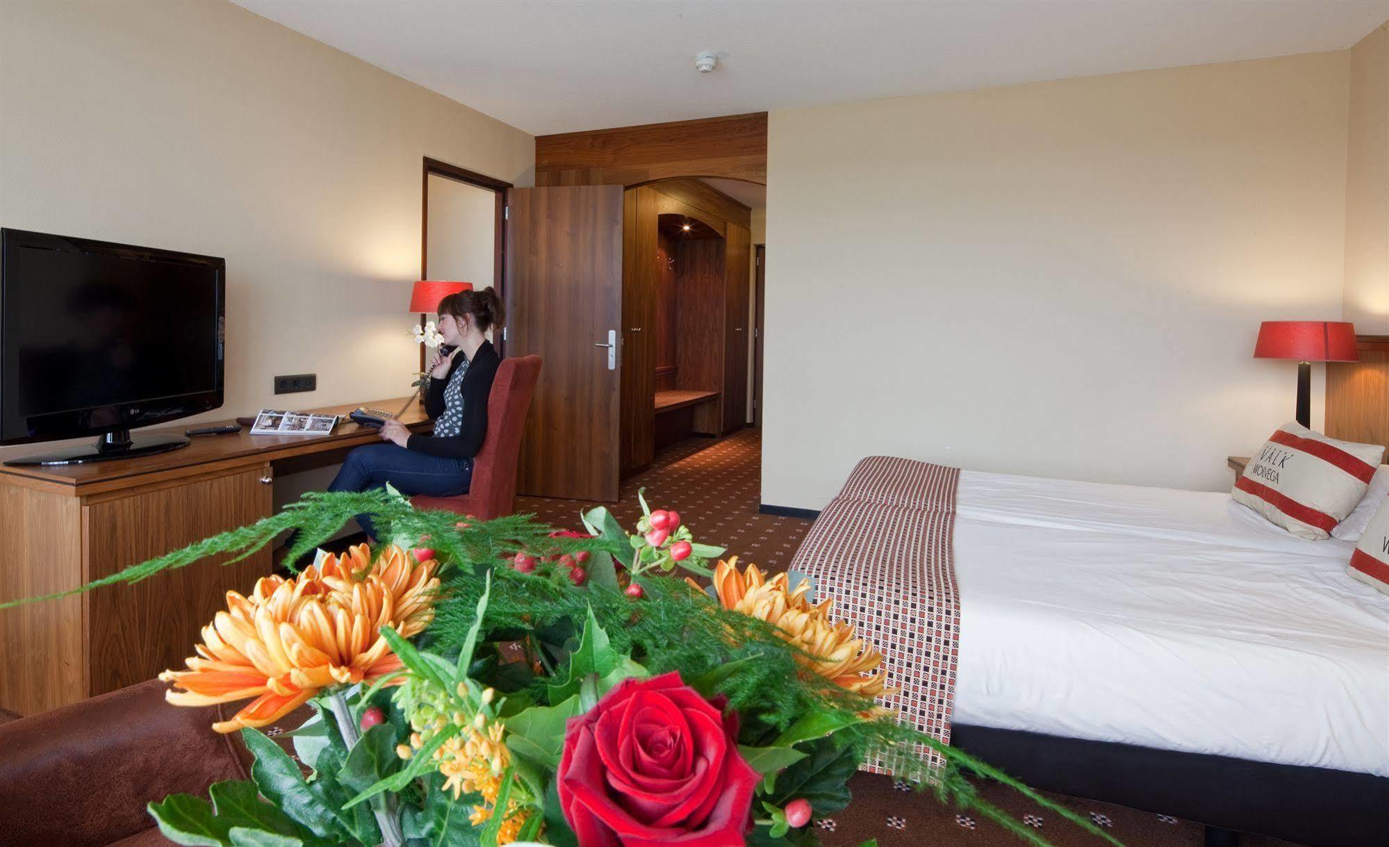 Hotel Van Der Valk Wolvega-Heerenveen Экстерьер фото
